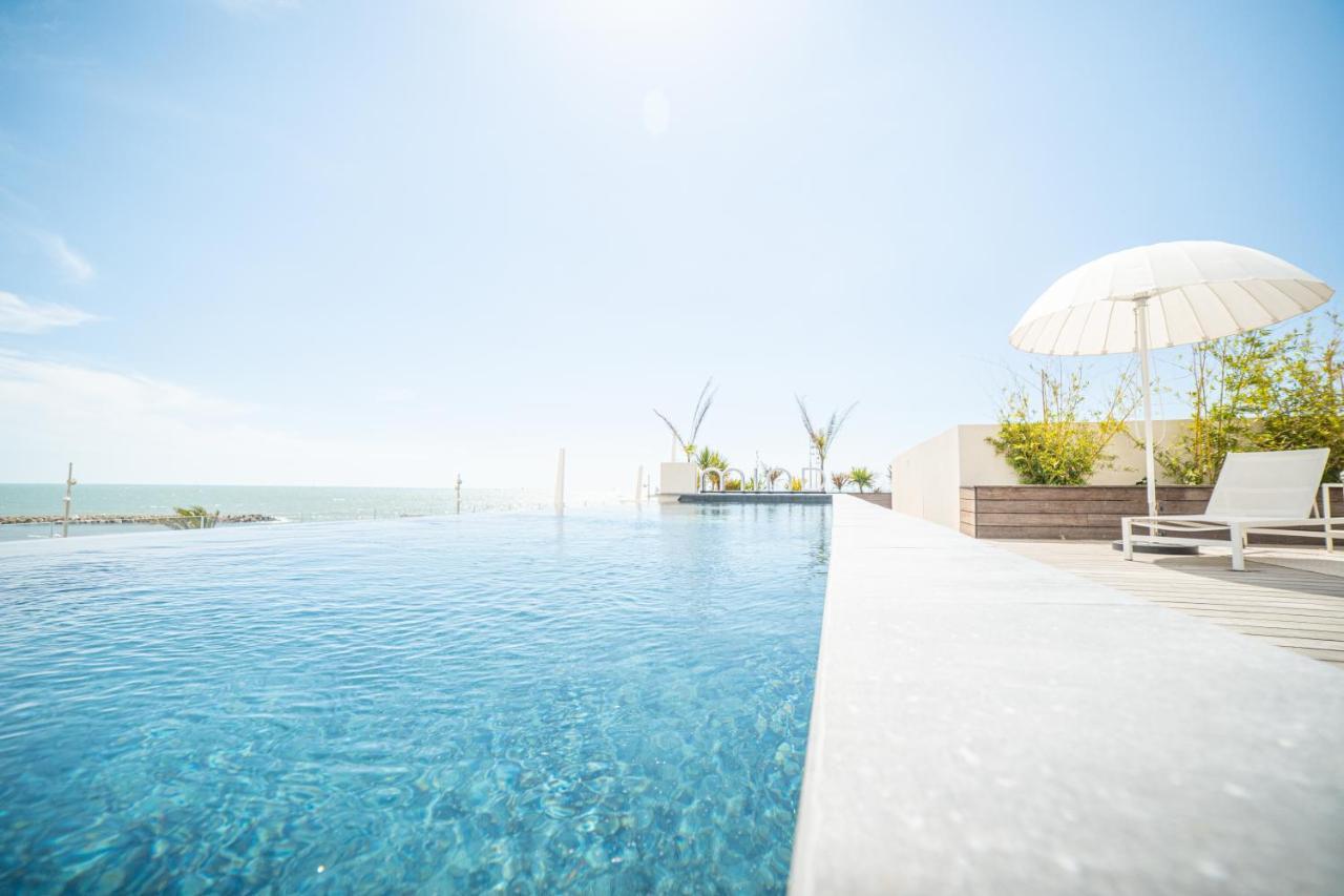 Le Majestic Residence Le Mind Vue Mer Exceptionnelle Grande Terrasse Privee Piscine Partagee Sur Le Toit Hyper Centre La Grande Motte Exteriör bild